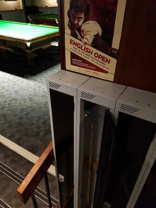 Snooker Cue Lockers - Image 10