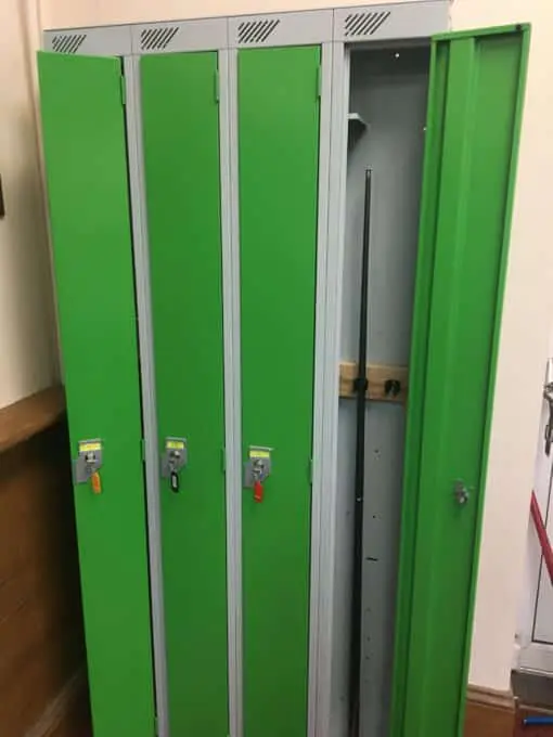 Snooker Cue Lockers - Image 7