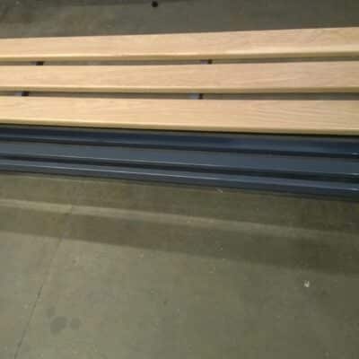 Heavy Duty Range 40 mm Tube Changing Room Bench Seating
