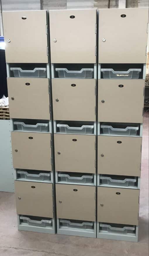 Lockers with Post Trays