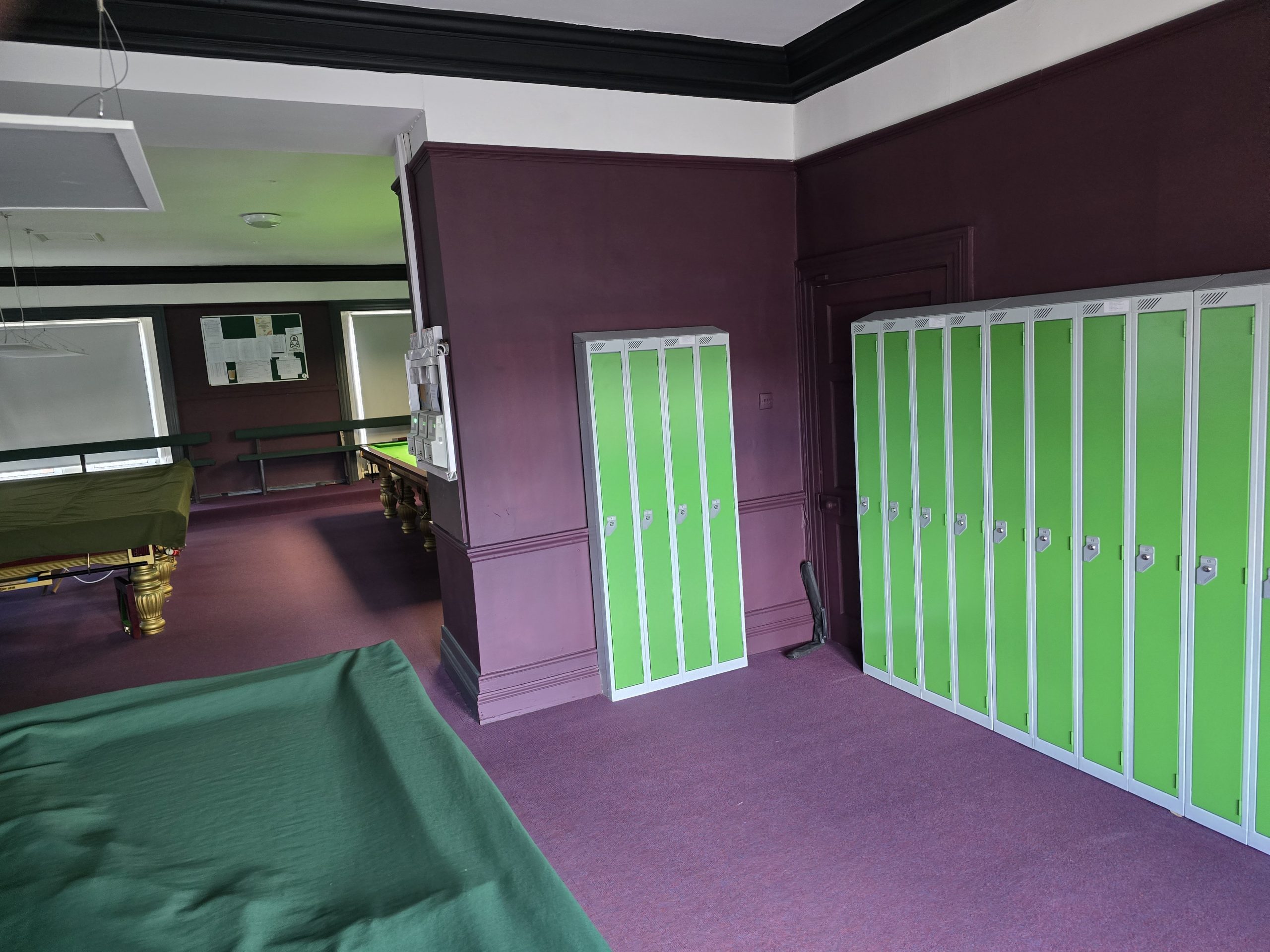 Snooker Cue Lockers