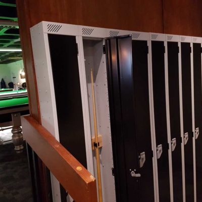 Snooker cue lockers