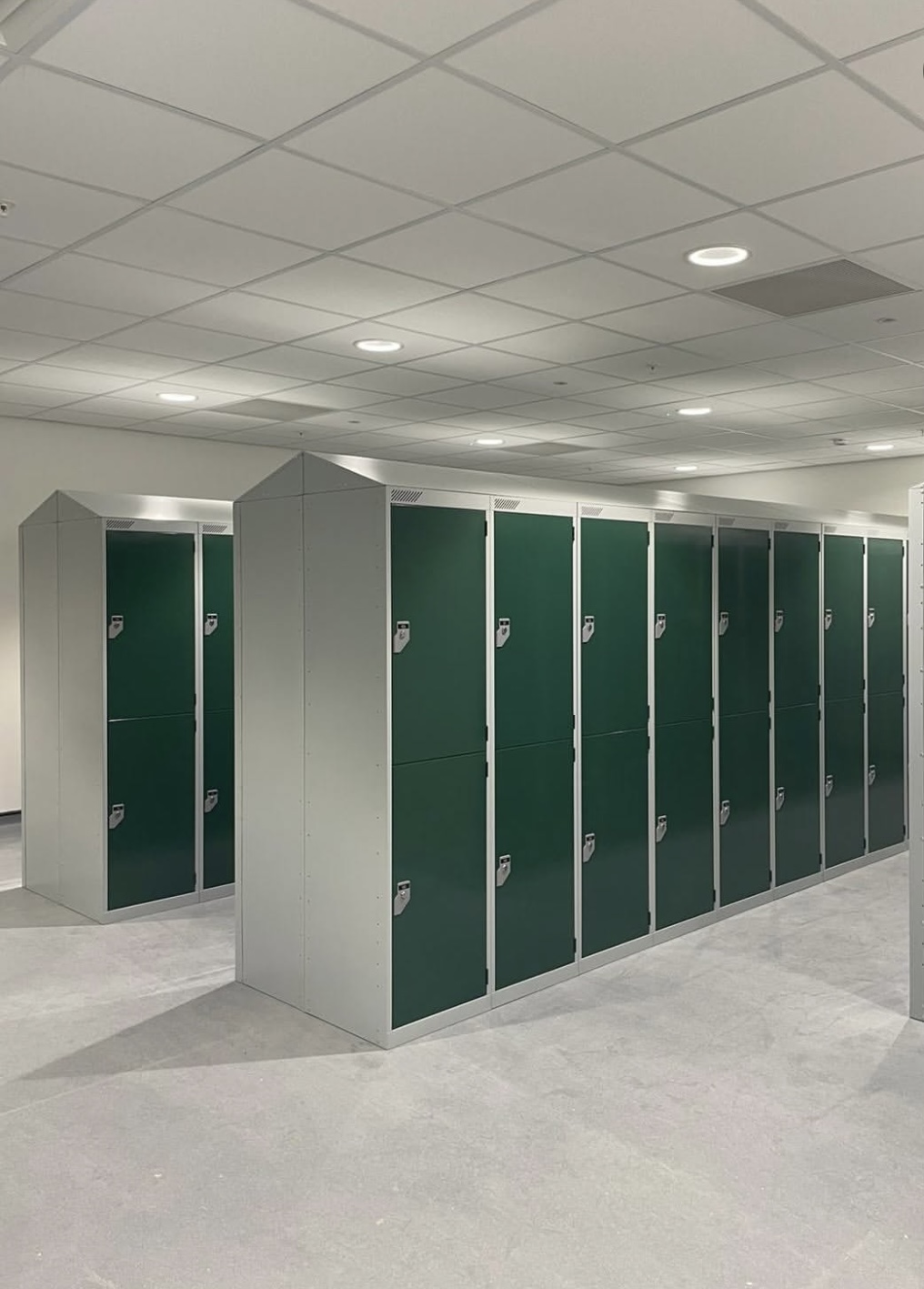 Premier Staff Lockers