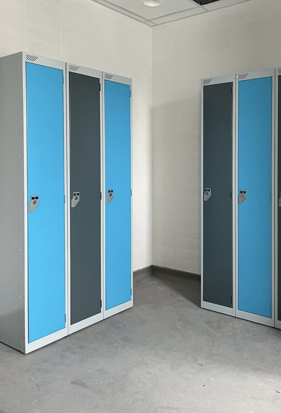 Premier Staff lockers - Image 16
