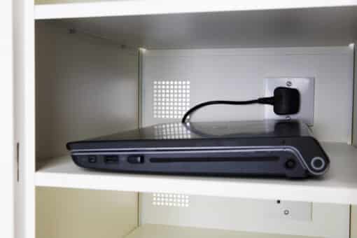 Laptop trolley lockers