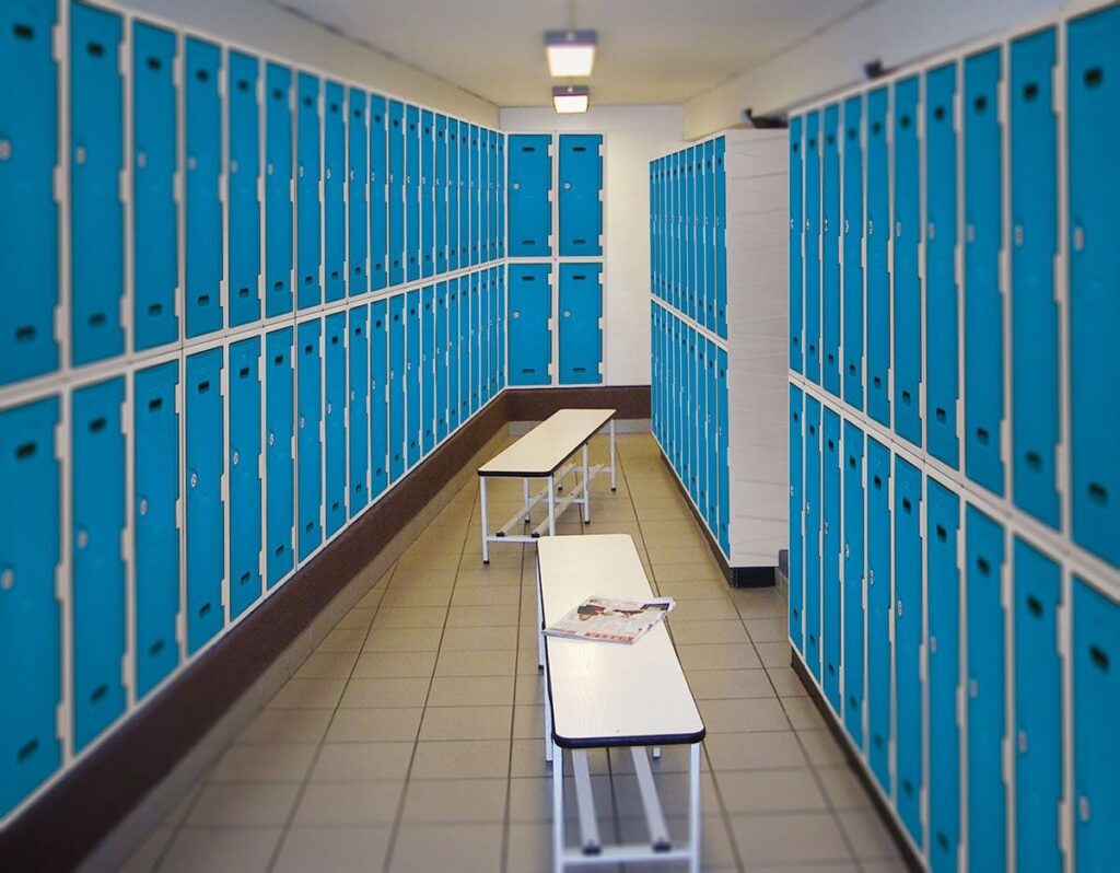 Outdoor Plastic and metal lockers